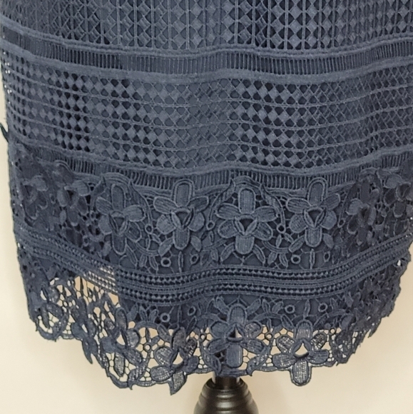 Abercrombie & Fitch Navy Blue Sleeveless Keyhole Crochet Sheath Dress - Size M - Picture 6 of 10